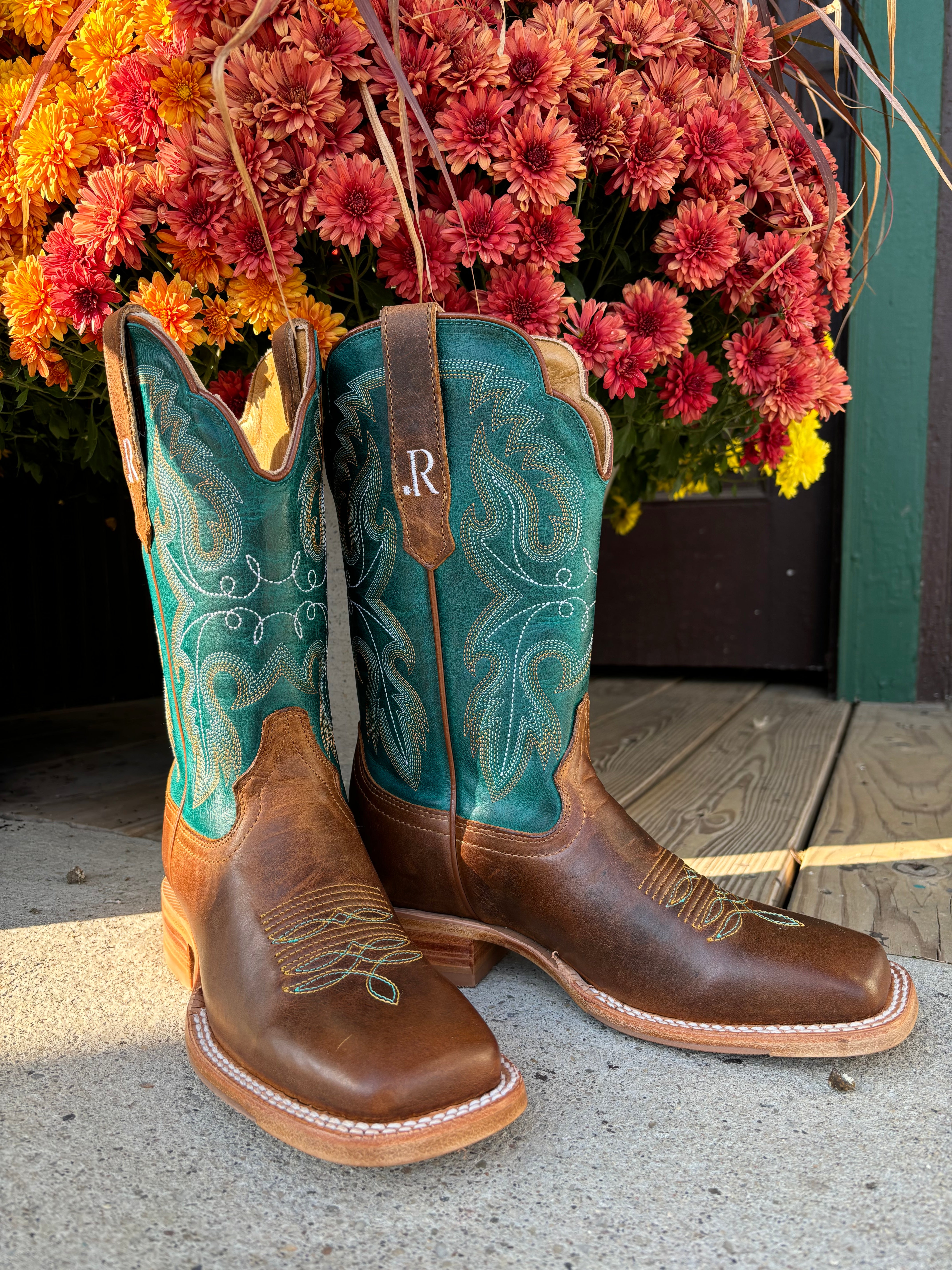 Open toe cowgirl boots hotsell