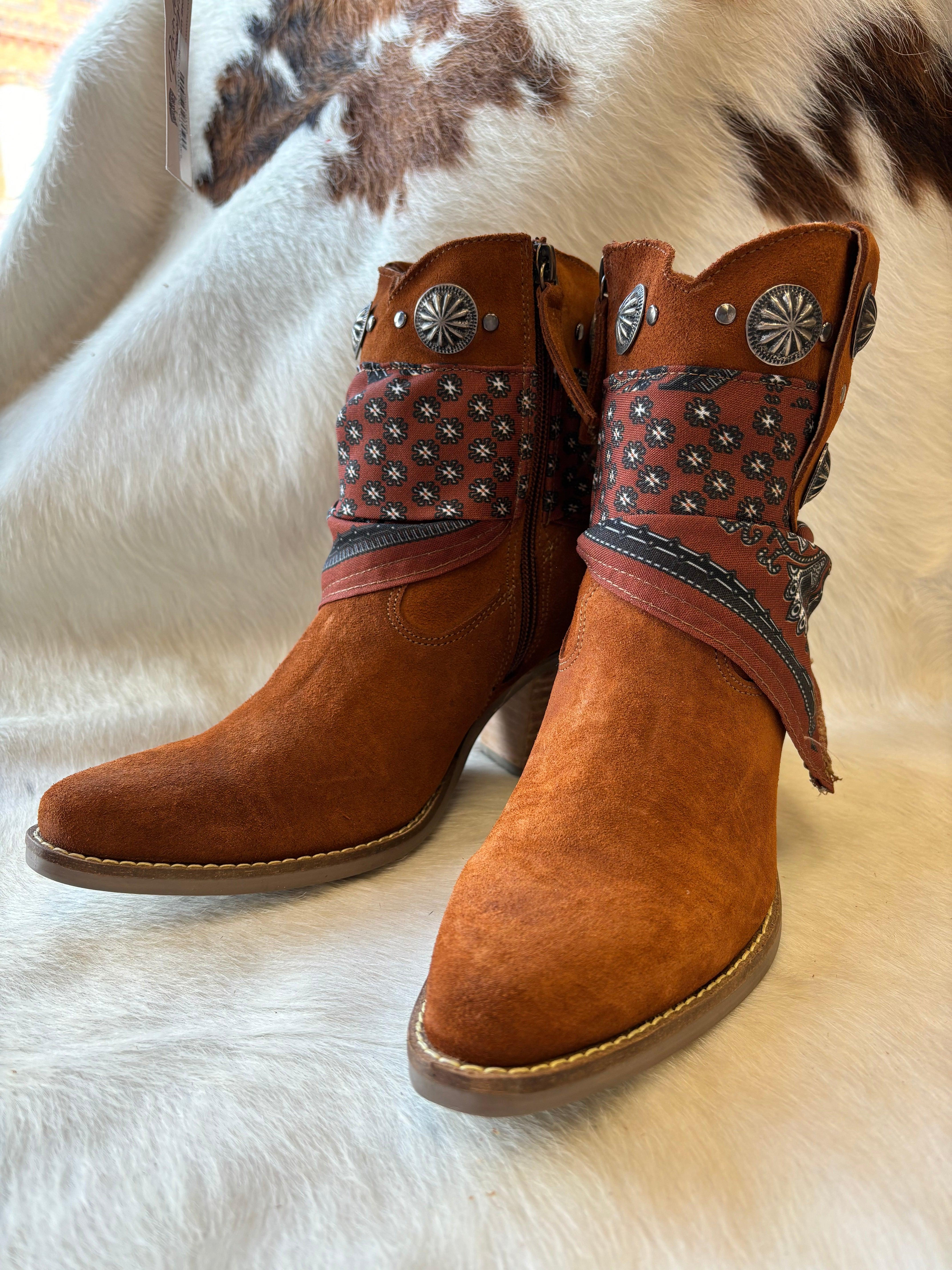 Cowboy shop bootie boots