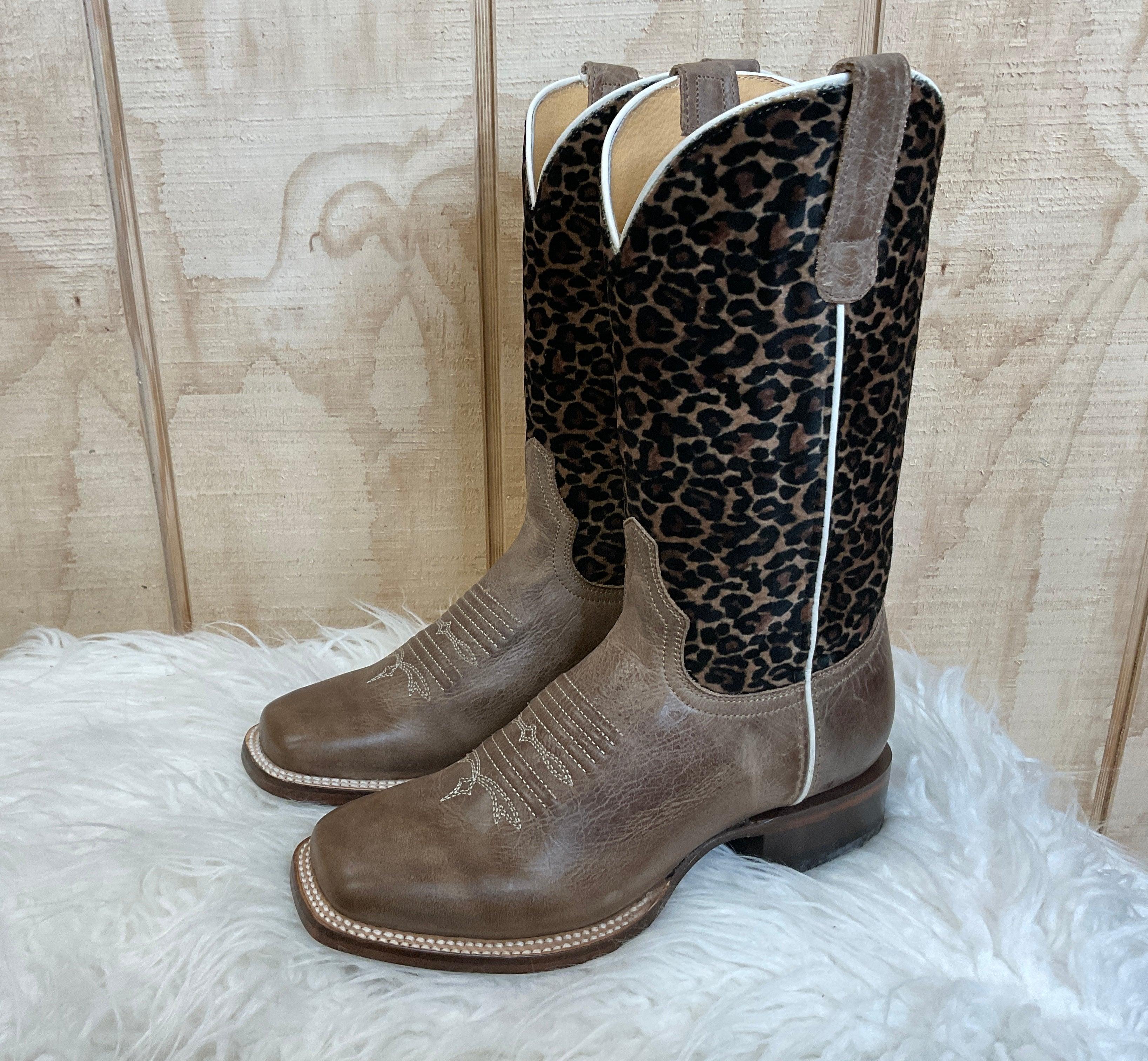 Cheetah cowgirl clearance boots