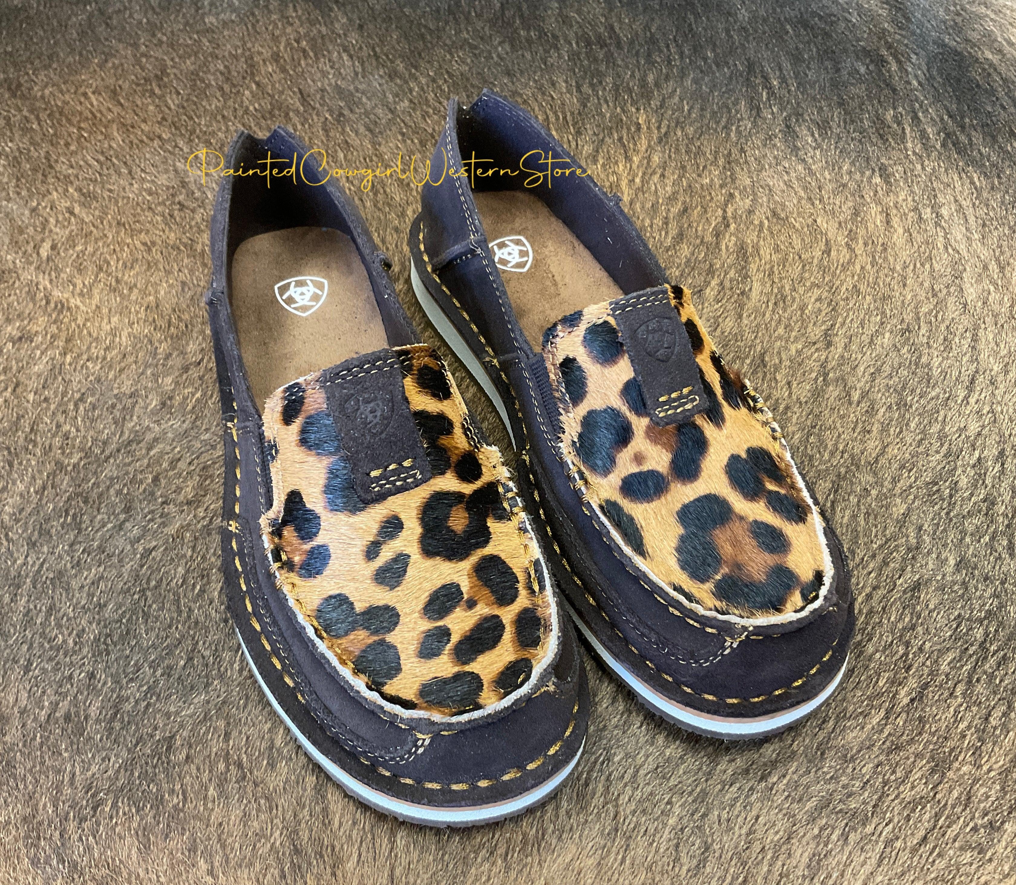 Ariat cruisers hot sale leopard print